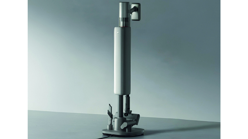 مكنسة ذكية تعمل «90 دقيقة» ببطارية