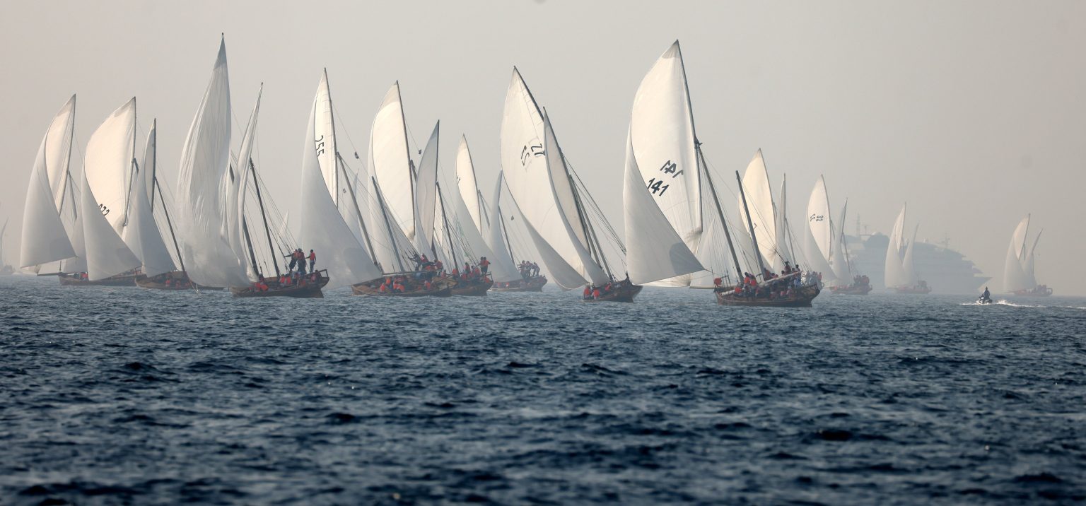 برعاية حمدان بن محمد.. “دبي الدولي للرياضات البحرية” ينظم سباق القفال للمسافة الطويلة