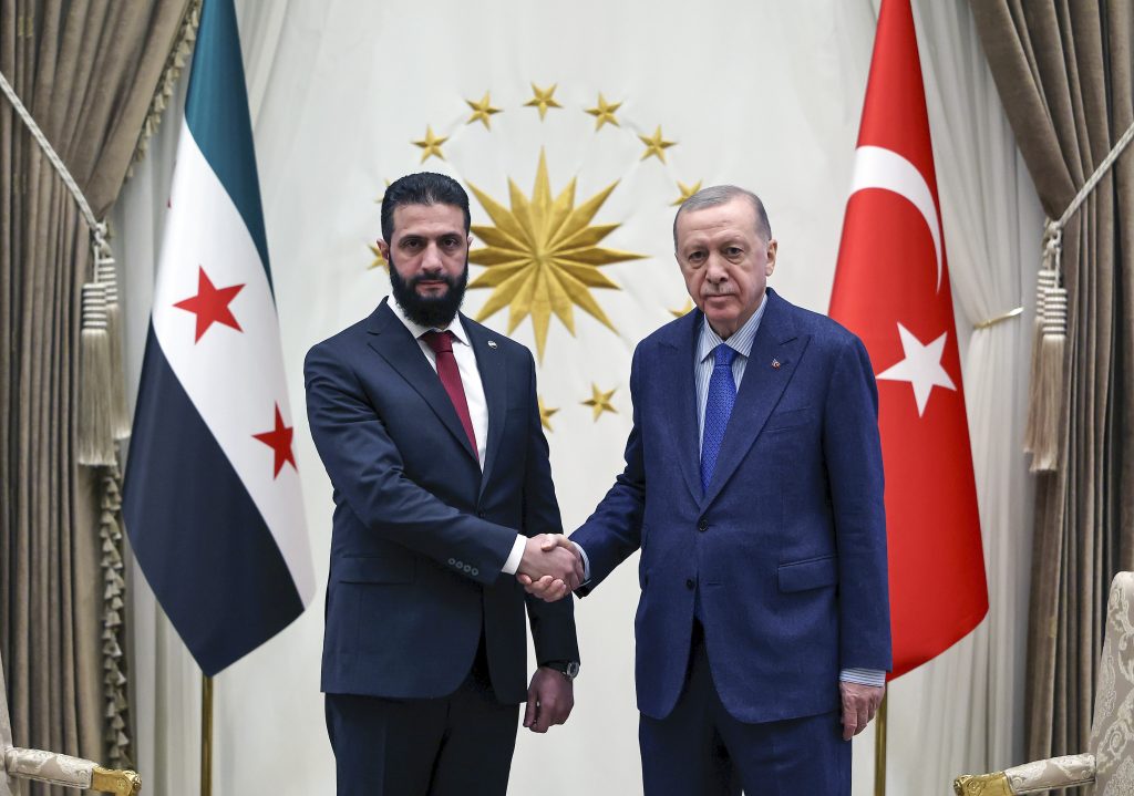 أردوغان: تركيا تسعى لرفع العقوبات عن سورية