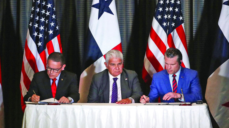 بنما تسمح بانتشار قوات أميركية حول «القناة»