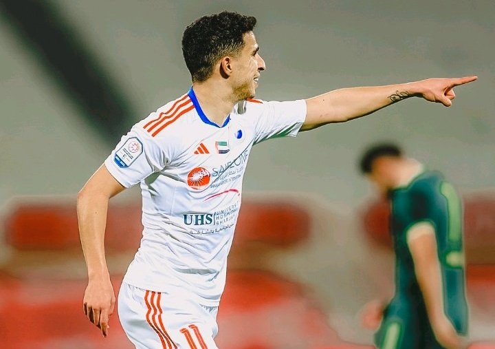 فراس بالعربي يكشف توقعات ماجد حسن قبل مباراة الشارقة والتعاون