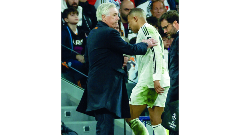 أنشيلوتي يرفع «الراية البيضاء» بعد وداع ريال مدريد أبطال أوروبا