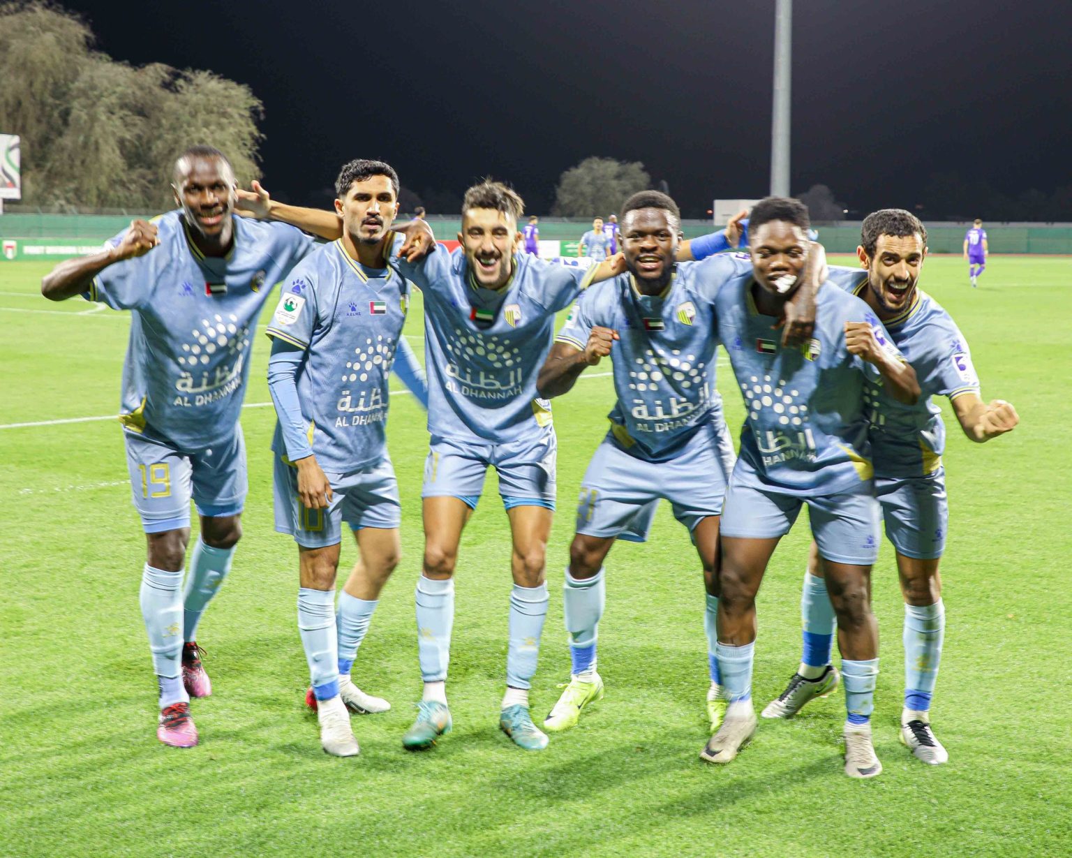 الظفرة يعبر الفجيرة في الطريق إلى «المحترفين»