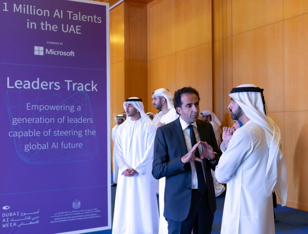 حمدان بن محمد: مبادرة “مليون موهبة في الذكاء الاصطناعي” بوصلتها المستقبل وغايتها تعزيز جاهزية كوادرنا الوطنية