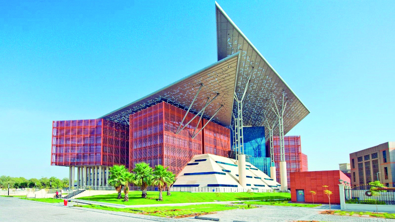 امرأة تدفع 94 ألف درهم في تأشيرات وتذاكر طيران وهمية