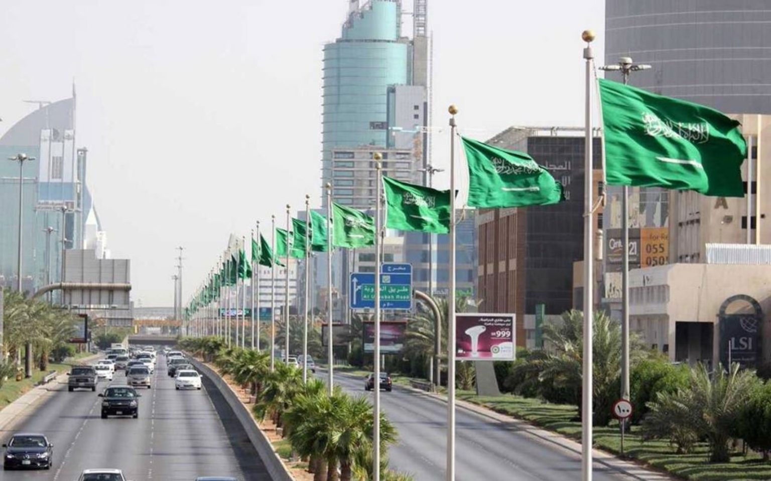 السعودية: السجن 6 أشهر وغرامة 50 ألفاً للوافد المتأخر عن المغادرة