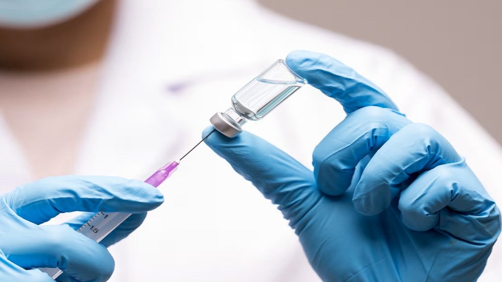 ممرضة تقنع امرأة بأنها مصابة بالسرطان في مراحله النهائية.. وتقتلها للحصول على تأمين حياتها