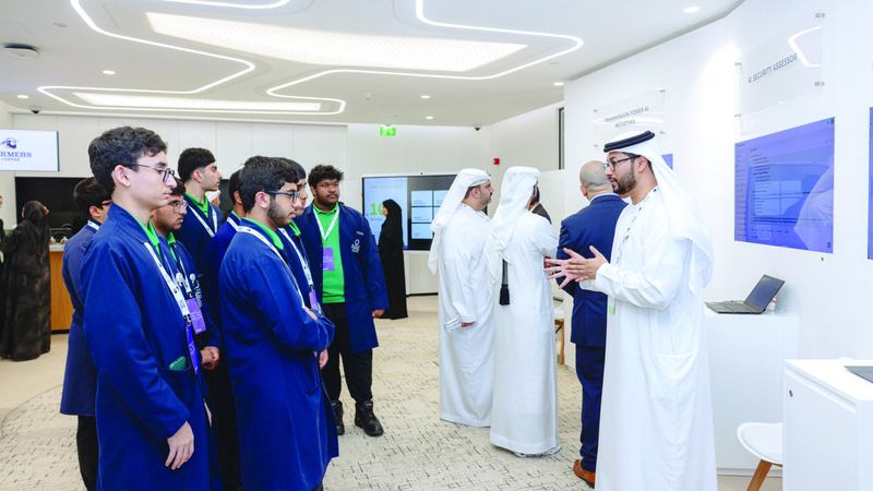 «كهرباء دبي» تستعرض دمج الذكاء الاصطناعي بشبكات الطاقة والمياه