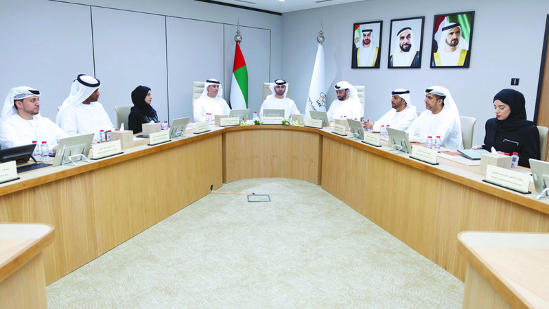 منصور بن محمد: الحركة الأولمبية في الدولة تعكس مدى رقي المجتمع الإماراتي