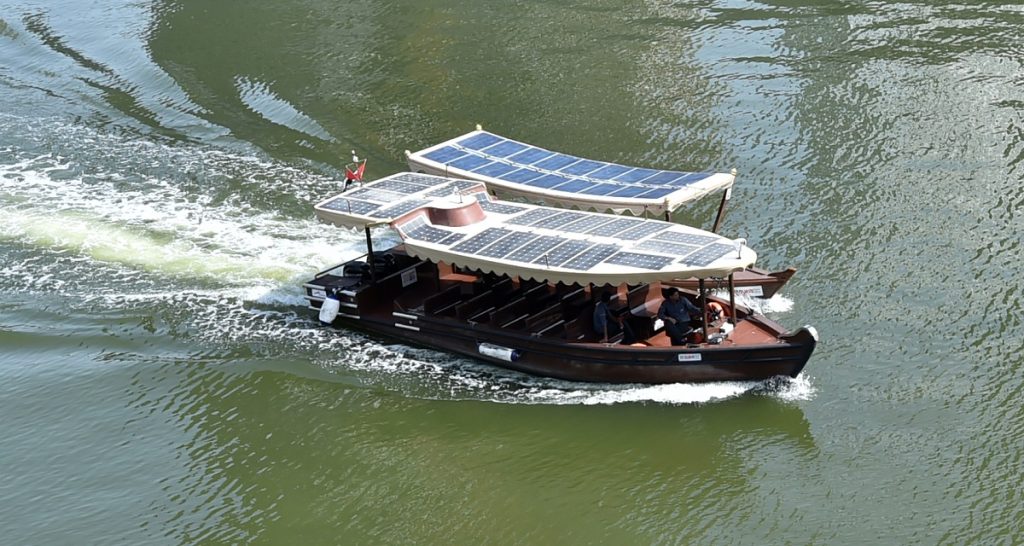 “طرق دبي” تنال شهادة الملكية الفكرية عن التصميم الصناعي للعبرة بالطاقة الشمسية