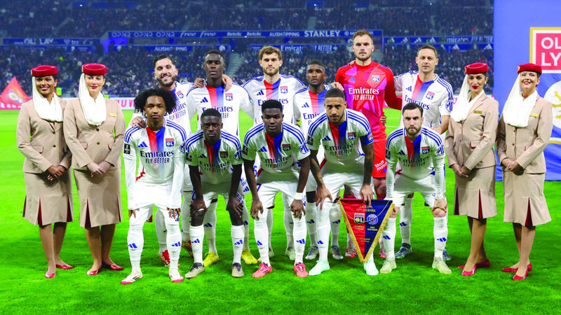 «طيران الإمارات» تمدد رعايتها لـ «أولمبيك ليون» حتى 2030