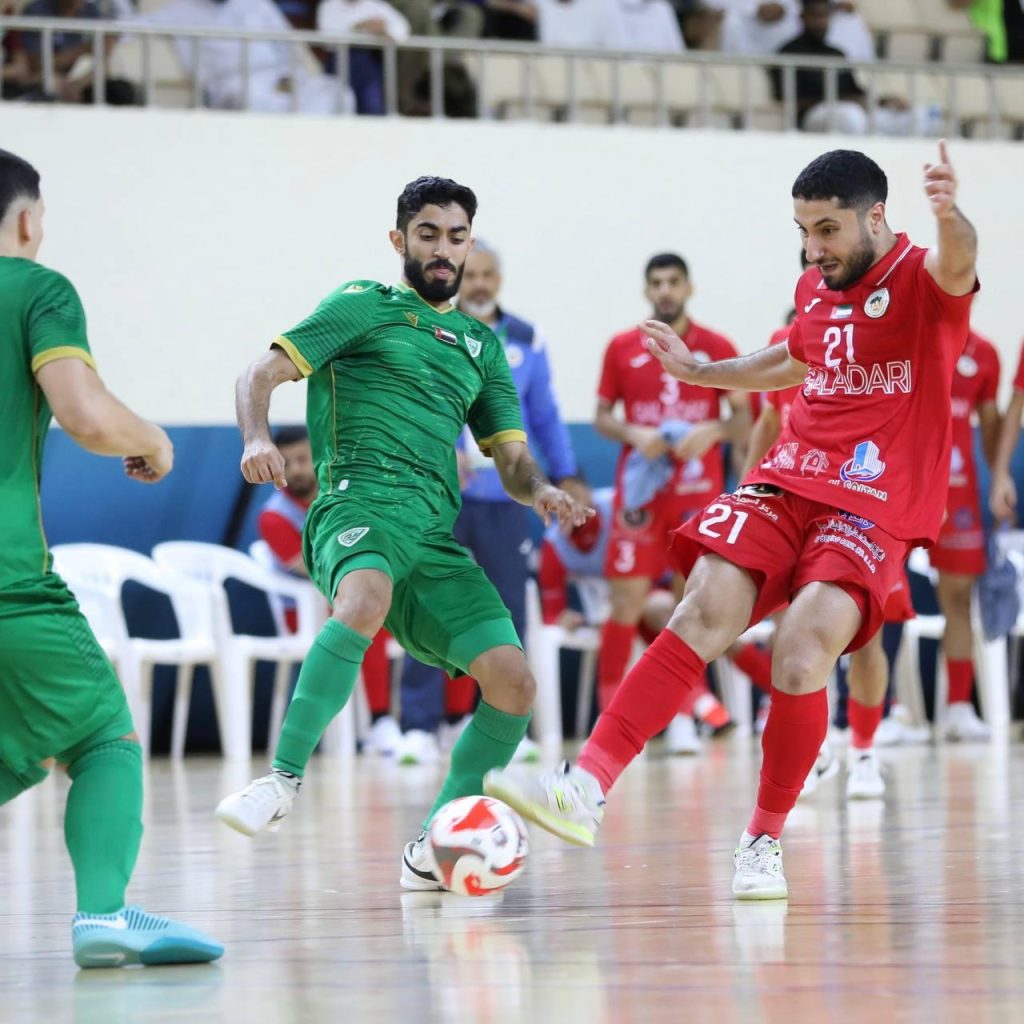 البطائح يضع يداً على درع دوري الصالات