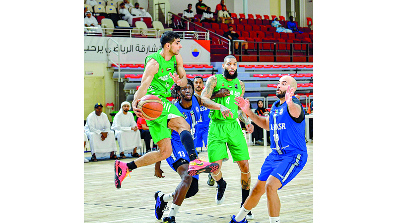 شباب الأهلي يقسو على النصر في دوري السلة