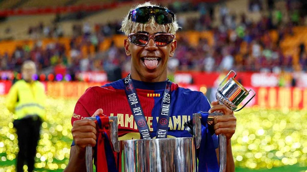 لامين يامال يرفض مقارنته بميسي ويتحدى دفاع إنتر ميلان