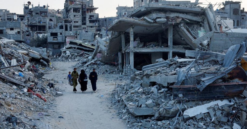 الأورومتوسطي: إسرائيل تدمر مربعات سكنية بغزة ضمن هجوم لمحو المدينة