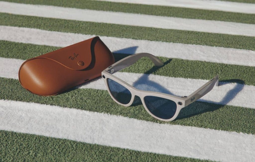 ميتا تُطلق ميزة الترجمة الفورية لكافة مستخدمي نظّارات Ray-Ban الذكية