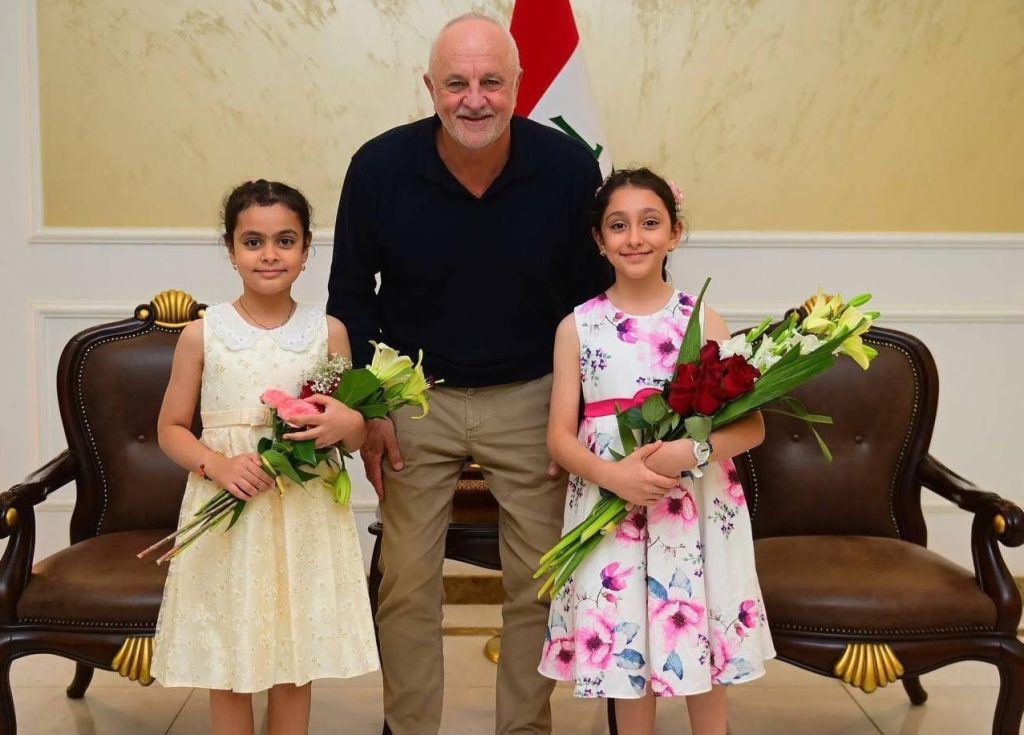 ماذا قال مدرب العراق الجديد أرنولد عن حظوظ التأهل لكأس العالم؟