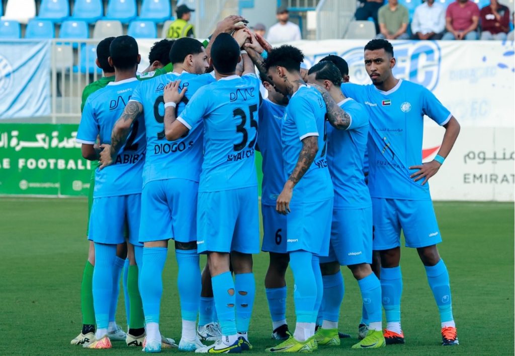 «نقطة» تفصل دبا والظفرة عن دوري المحترفين