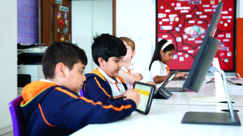 مدارس خاصة تبادر بـ 3 سيناريوهات لتدريس الذكاء الاصطناعي