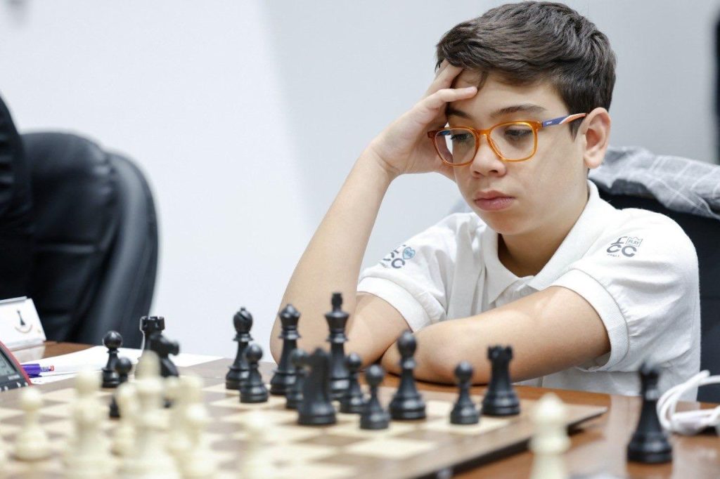 «ميسي» يشارك في بطولة الشارقة الدولية لأساتذة الشطرنج