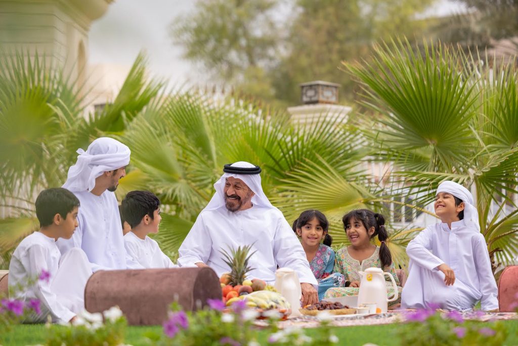 ارتفاع مؤشرات السعادة وجودة الحياة في أبوظبي