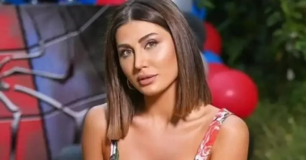 شاهد هبة نور فيديو السيارة كامل