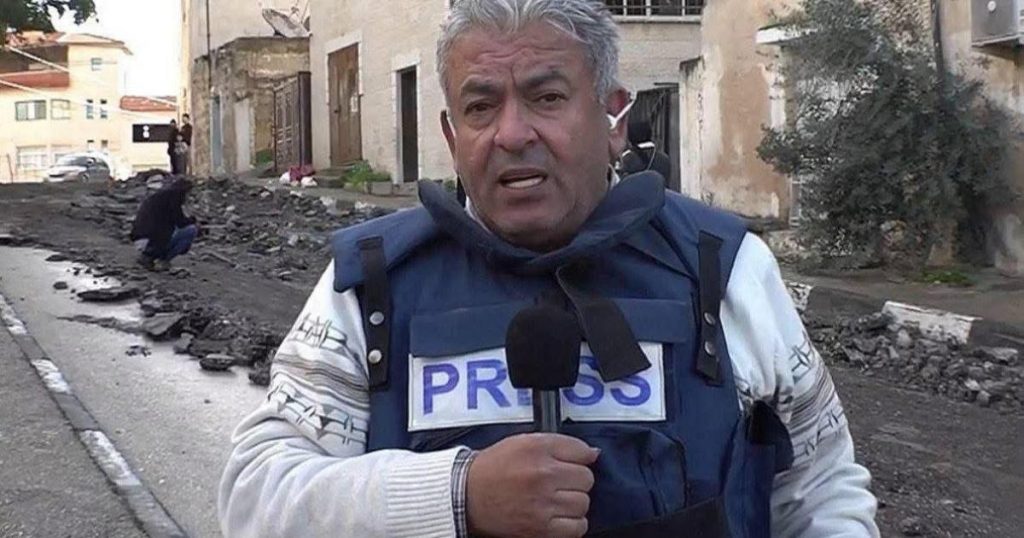 الاحتلال يحوّل الصحفي علي السمودي للاعتقال الإداري لمدة 6 أشهر