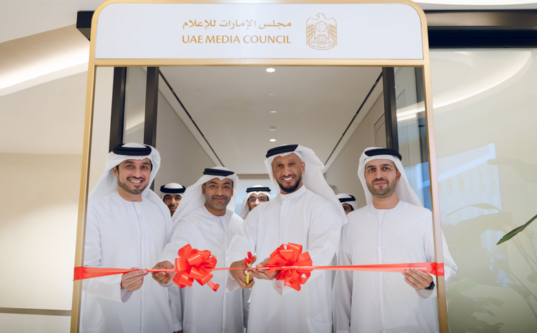 عبدالله آل حامد يفتتح مكتب مجلس الإمارات للإعلام في مدينة دبي للإنترنت