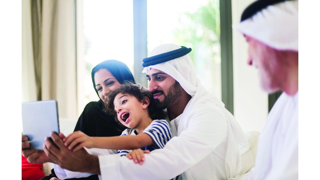 العيد في «البيت العود».. ضرورة اجتماعية ونفسية.. ومصدر للذكريات الجميلة