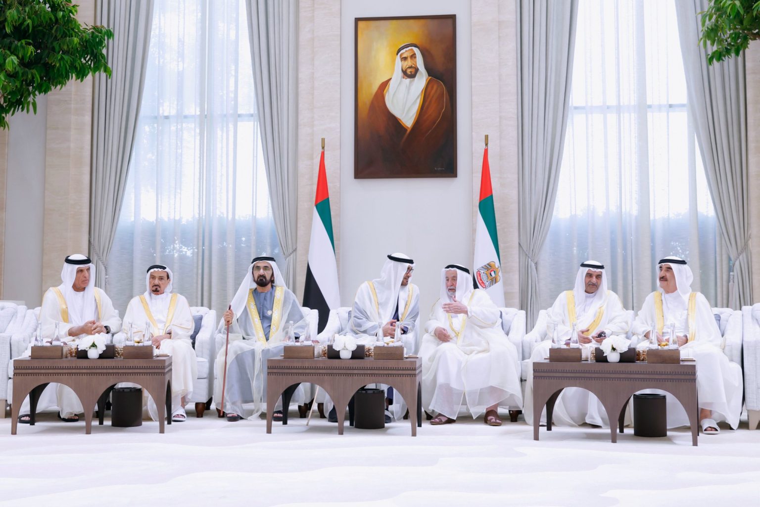 محمد بن زايد: سعدت بلقاء إخواني حكام الإمارات بمناسبة عيد الأضحى المبارك