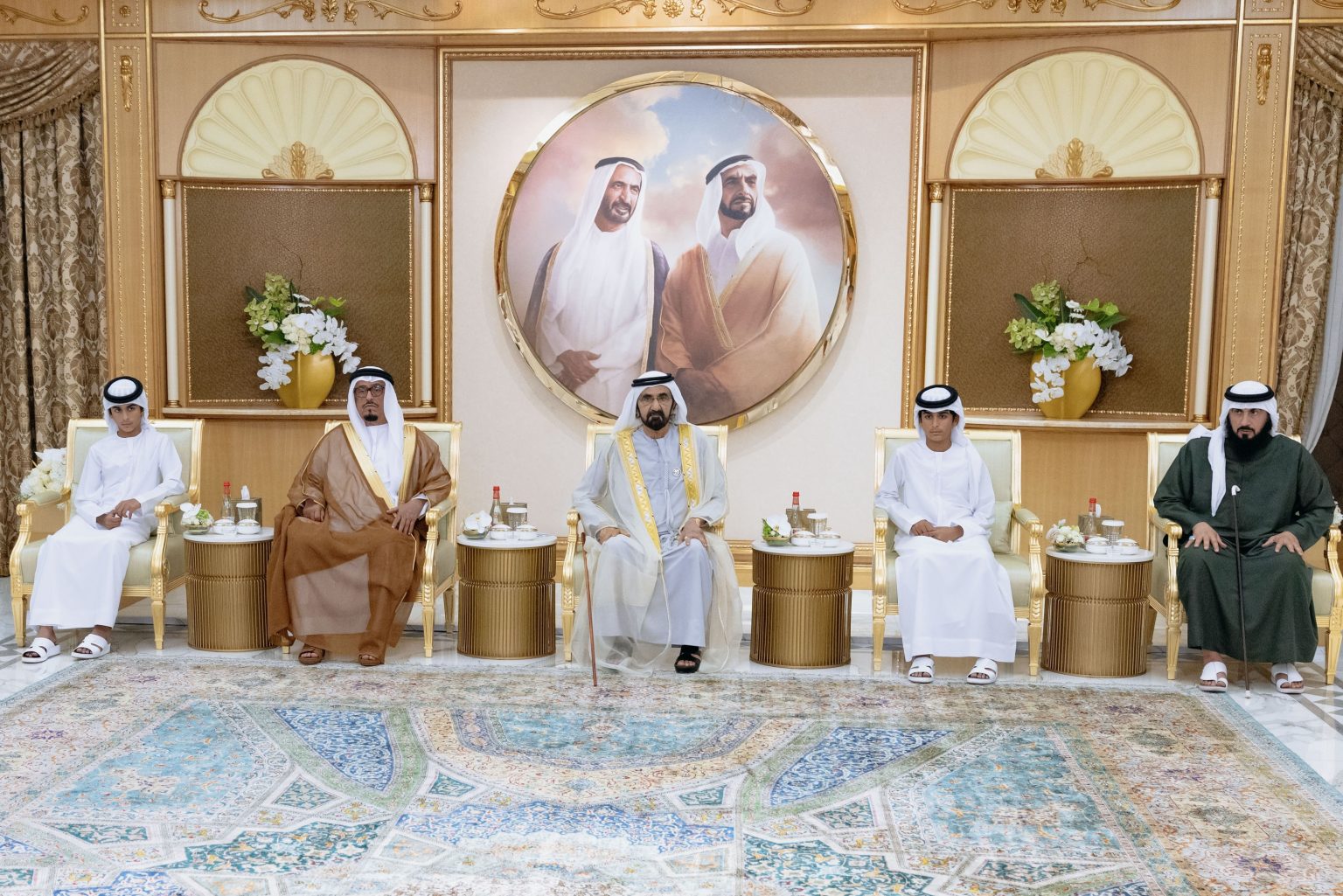 محمد بن راشد يستقبل المهنئين بعيد الأضحى المبارك