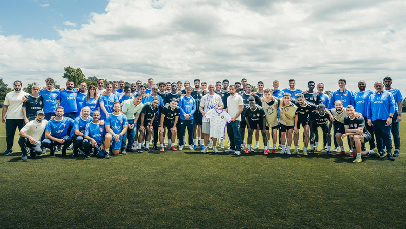 العتيبة: العين يعكس روح الوطن وتطلعات الكرة الإماراتية عالمياً