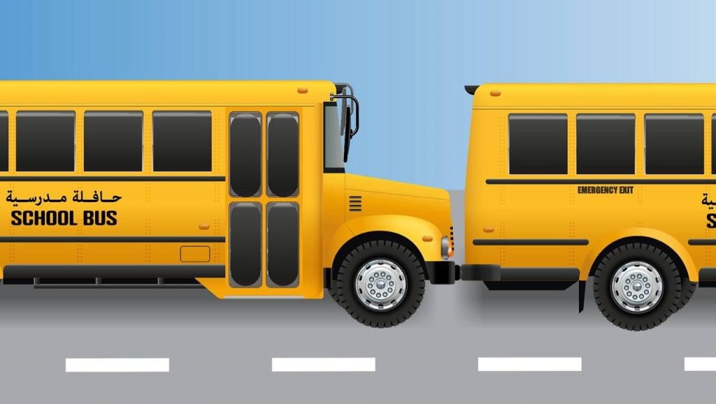 شرطة عجمان: حادث بسيط بين حافلتين مدرسيتين دون تسجيل أي إصابات