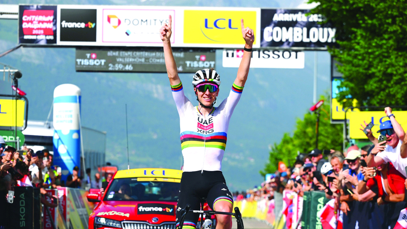 «الإمارات للدراجات» يحسم المرحلة السادسة لسباق «كريتيريوم دو دوفينيه»