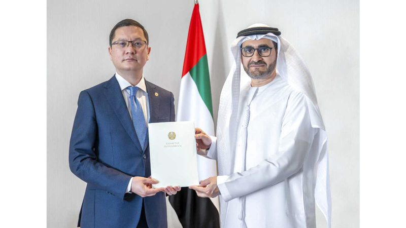 «الخارجية» تتسلم أوراق اعتماد سفيرَي كازاخستان وسريلانكا لدى الدولة