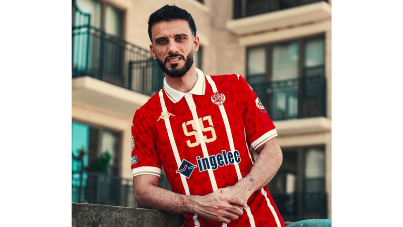 الوداد يواجه يوفنتوس بالنجم السوري عمر السومة