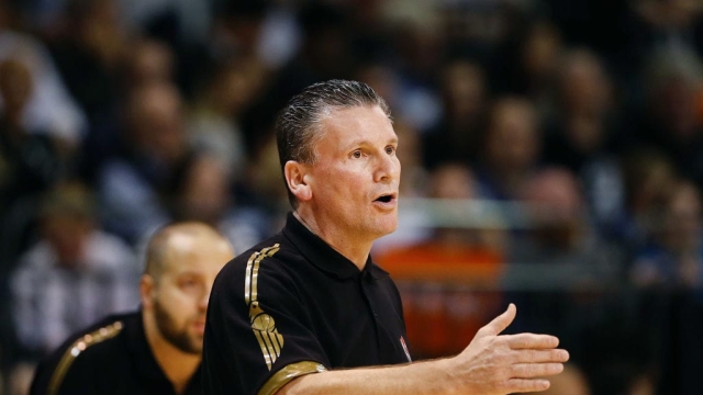 الأميركي جوي مدرباً جديداً لمنتخب السلة السوري