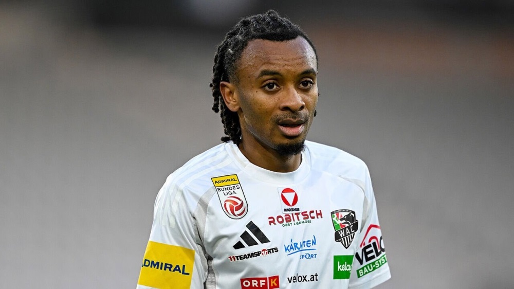 الجزيرة ينافس سبارتاك ورد ستار على الجناح الأيسر بالو