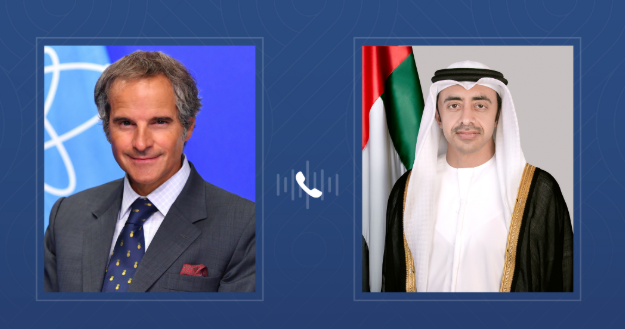 عبدالله بن زايد يؤكد خلال اتصال هاتفي مع غروسي دعم الإمارات للدور المحوري للوكالة الدولية للطاقة الذرية