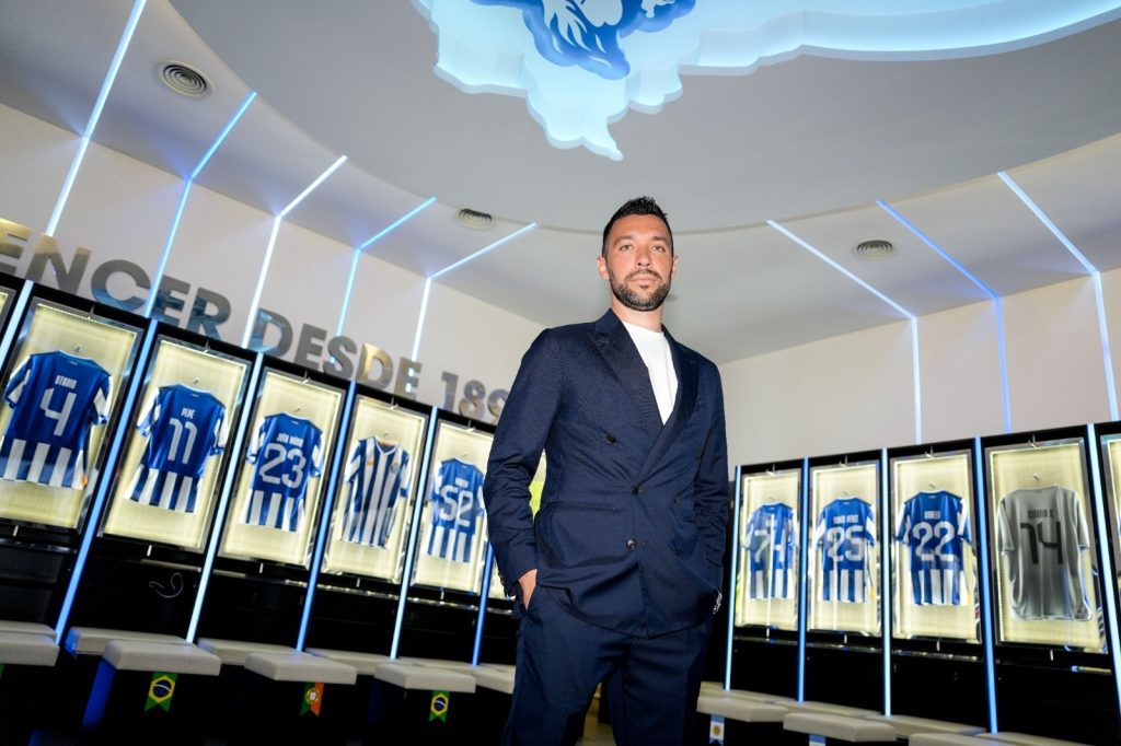 الإيطالي فاريولي مدرباً لبورتو البرتغالي