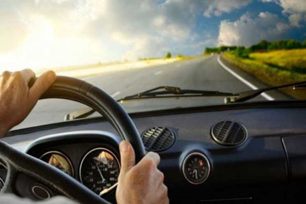 فرنسي نسي زوجته في محطة وقود .. وتذكرها بعد أن قطع 300 كيلومتر