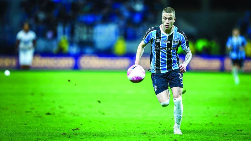 غريميو يوافق على انتقال سيروتي إلى الجزيرة