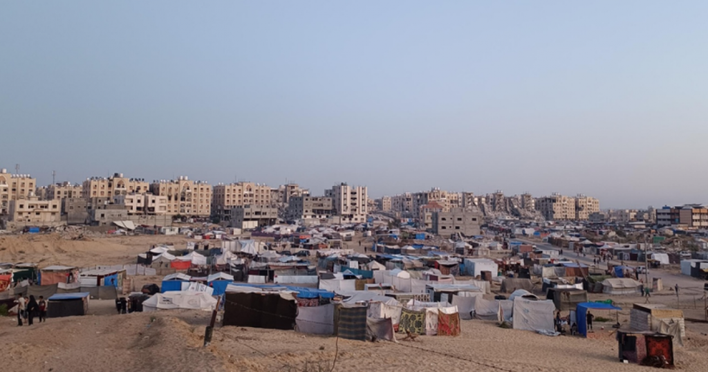 غربة وطن… شعور سكن فينا