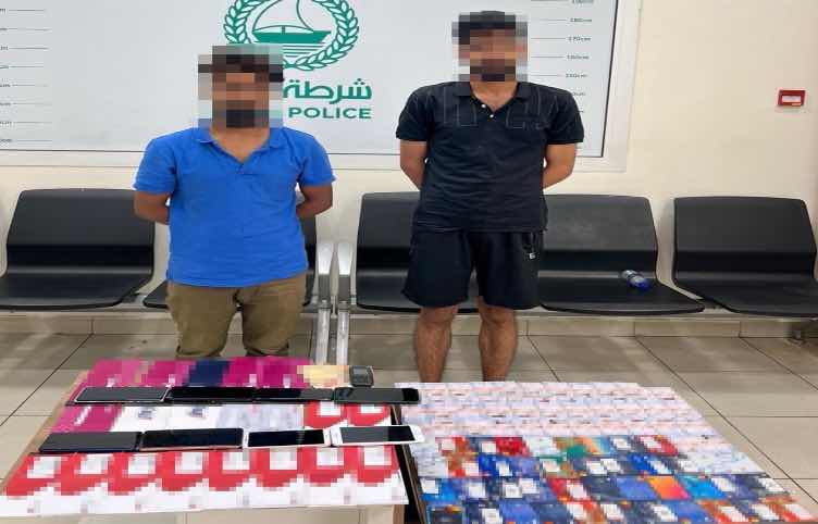 شرطة دبي تُلقي القبض على مُحتالين استغلا حسابات بنكية
