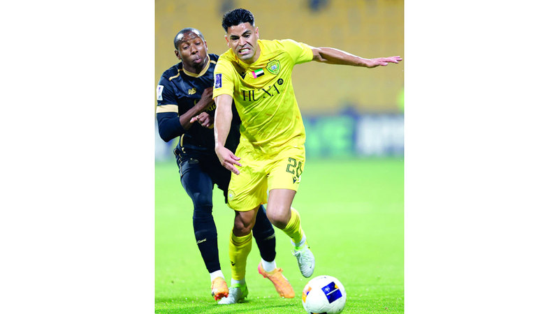 بوبليتي وإغناسيو على أعتاب الشارقة