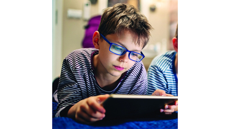 تعرّض الأطفال طويلاً للشاشات يزيد خطر أمراض القلب