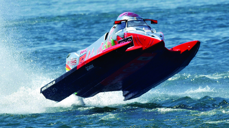 ثاني القمزي ينهي مسيرته مع الـ «فورمولا 1» للزوارق