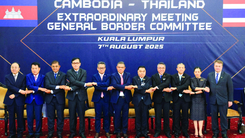 تايلاند وكمبوديا تمددان اتفاق وقف إطلاق النار