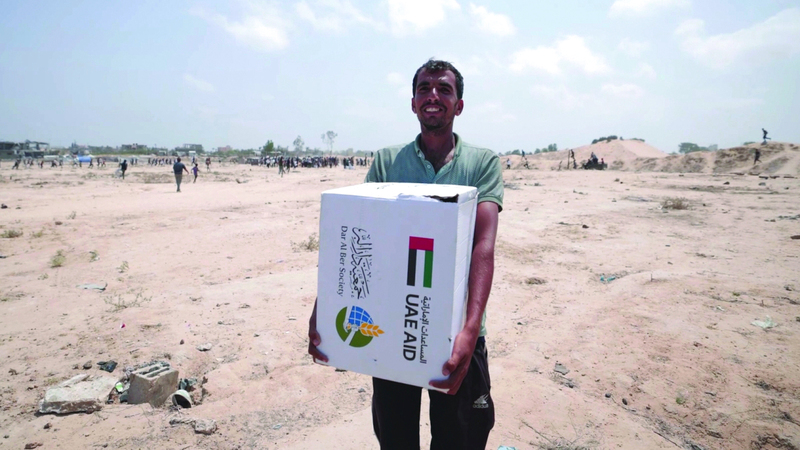 الإمارات تنفذ الإنزال الجوي الـ 67 للمساعدات الإنسانية على قطاع غزة