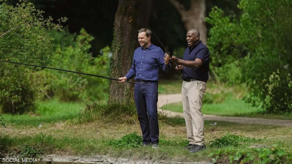 اعترف بصيد السمك دون ترخيص .. وزير خارجية بريطانيا يحوّل نفسه للتحقيق